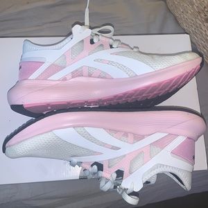 Reebok Floatride Fuel Running Shoe Size 8